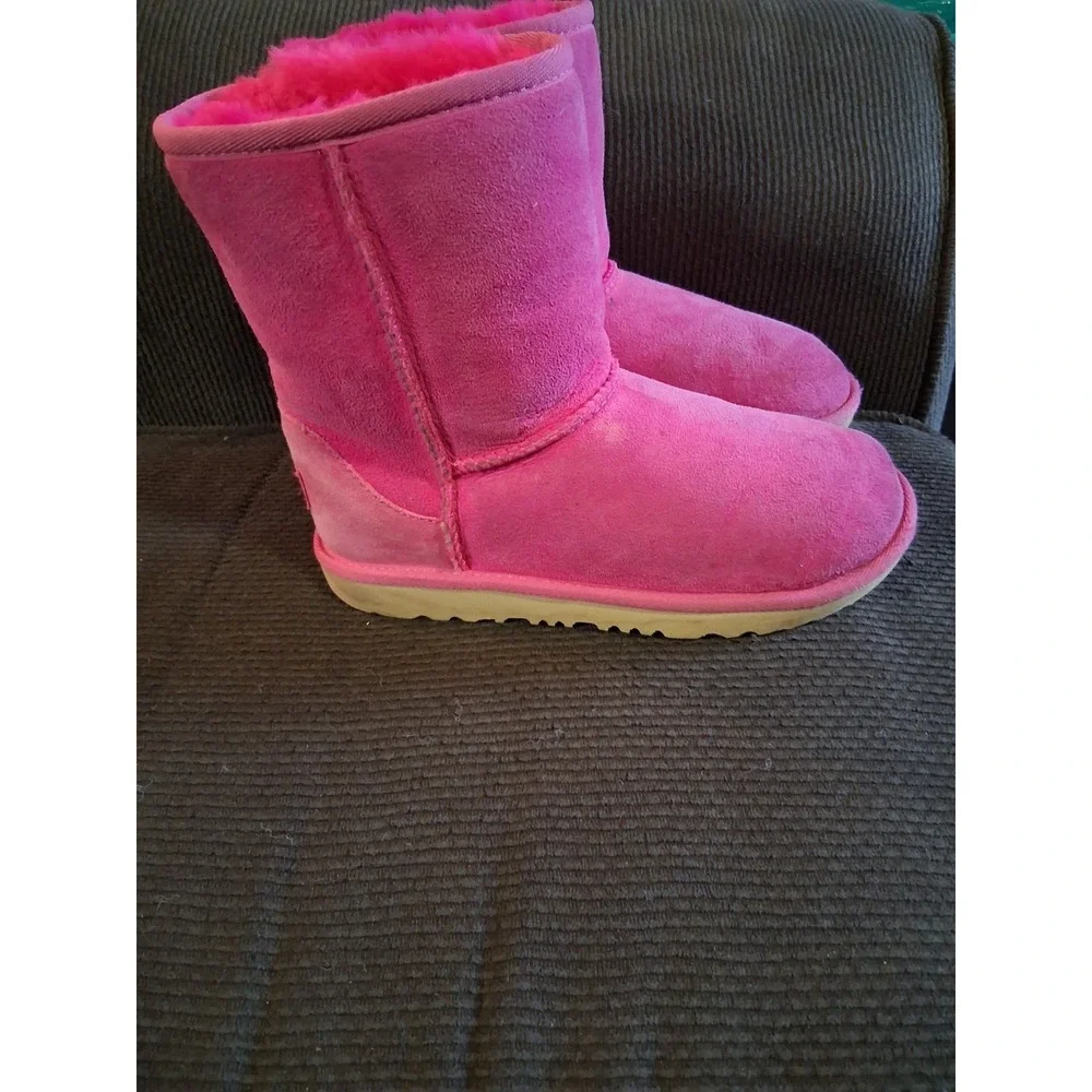 UGG bailey bow